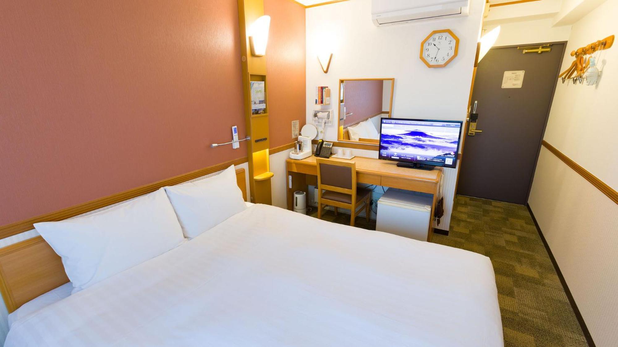 Toyoko Inn Okayama Eki Nishi Guchi Migi Rom bilde